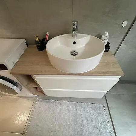 Indranu Iela 公寓 里加