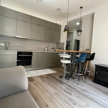 Indranu Iela * 里加